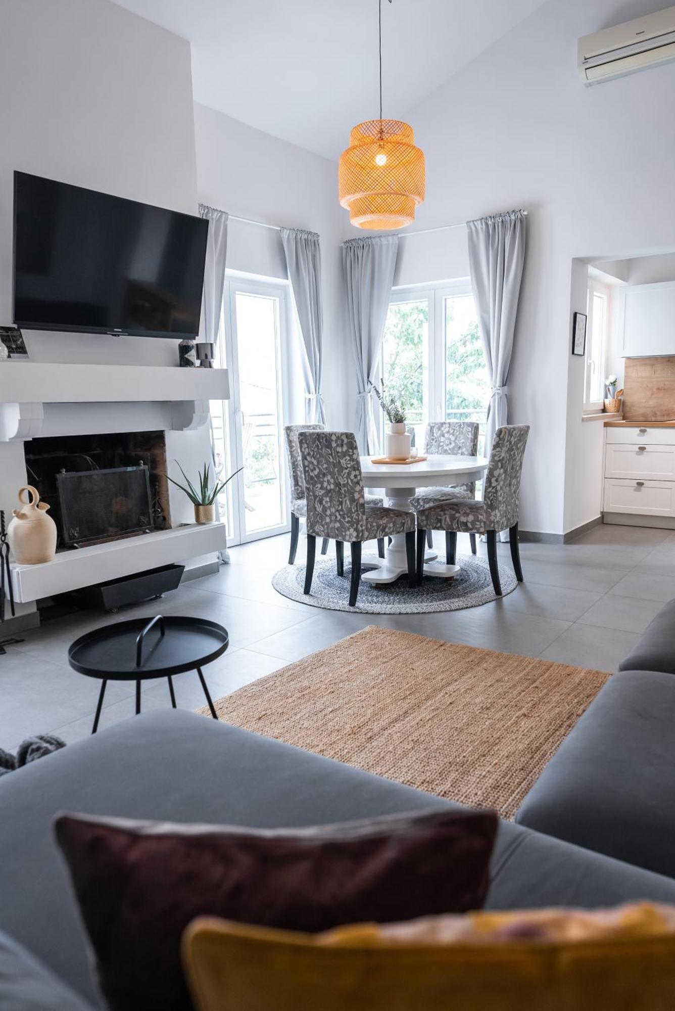 New Cosy Apartments With Private Parking 오파티아 외부 사진